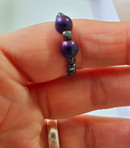 Stretch beaded band ring - beaded,