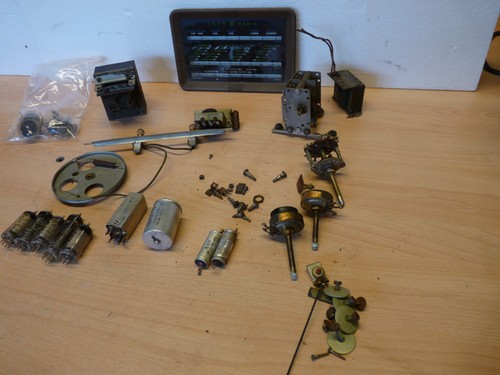 Vintage valve radio - vintage,
