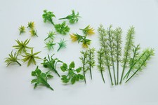 28 pieces assorted plants and