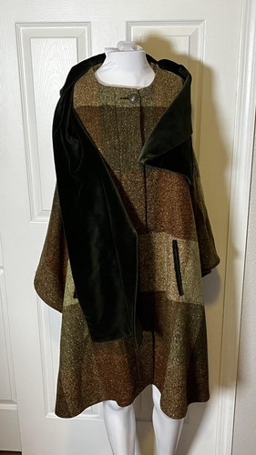 Avoca cape coat donegal aran - avoca,
