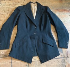 Ladies Vintage Hunting Jacket