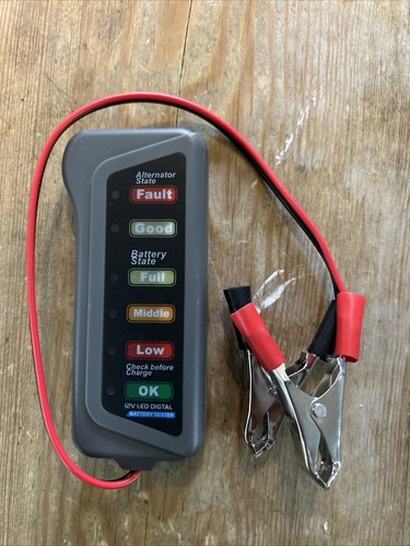 Bait boat battery - tester, for