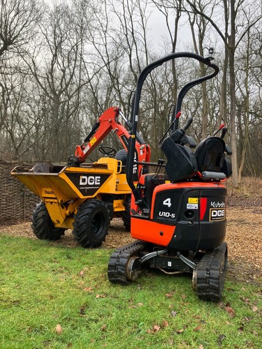 Mini digger hire micro ton - hire,