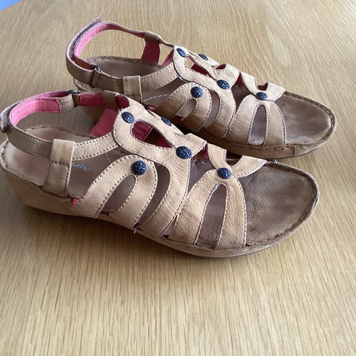 Ladies moshulu suede sandals - moshulu,