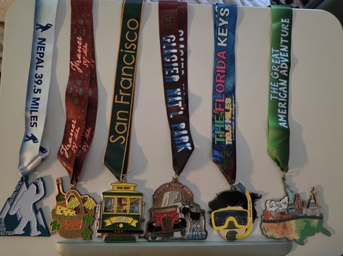 Lot yes fit medals - lot,