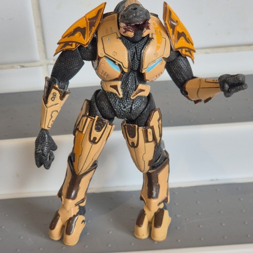 Halo yellow tan combat elite - 3,