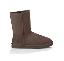 UGG Classic Short II Chocolate