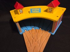 Wooden Train 4 bay Engine