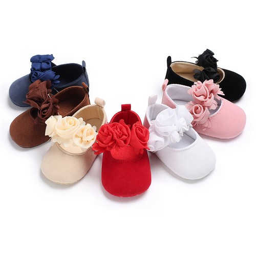 Newborn baby girl - baby, shoes