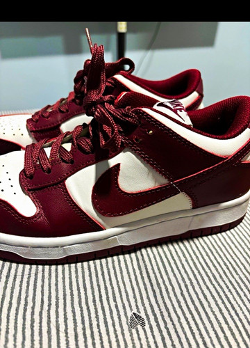 Nike low top - nike,