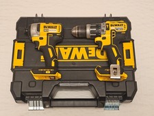 DeWalt XR 18v Combi Drill