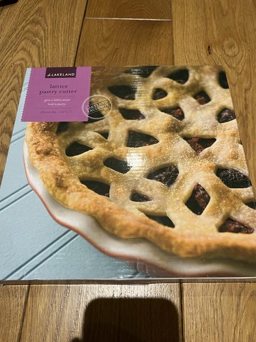 Lakeland lattice pastry cutter - lattice,