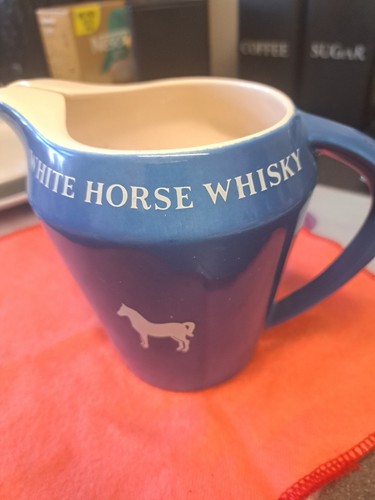 White horse whisky - horse, jug