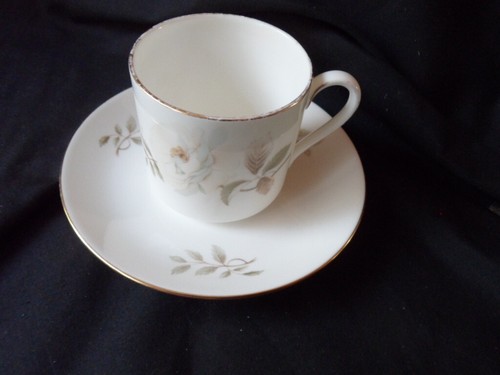 1977 royal doulton yorkshire - royal,