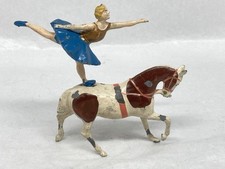 Circus Equestrian Balancing On Horse By Britains (N Yel 451) Dam Horse See Notes