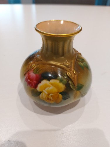 Royal worcester h306 rose vase - royal,