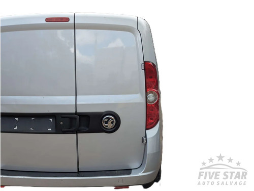 Vauxhall combo rear - combo, loading