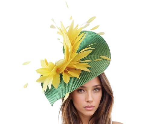 Emerald green lemon yellow - green,
