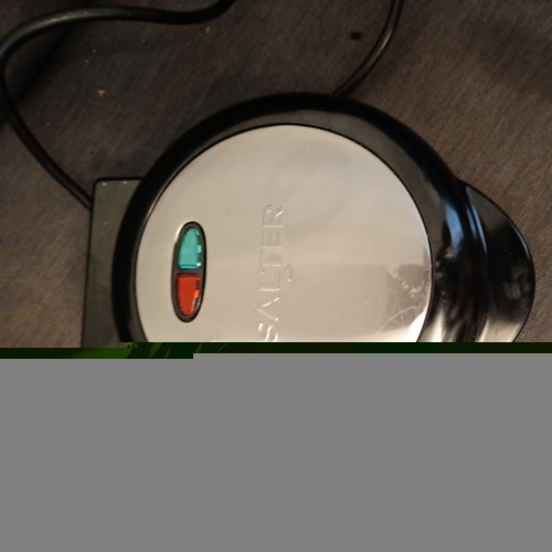 Electric omelette maker - maker,