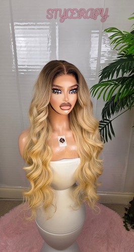 Blonde body wave human - 28”,