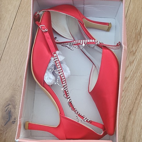 Women red pointed toe - women’s,