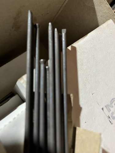 Pack needles for - 12, 7"