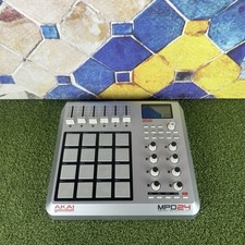 AKAI MPD24 USB/Midi Pad Control Unit