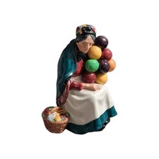 Vintage Royal Doulton HN 1315