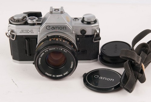 Canon slr 35mm camera - , +