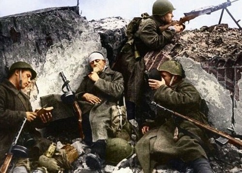 Russian soldiers colorized ww2 - russian,