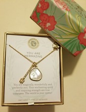 NEW: Sea la Vie 17" 18crt gold and Oyster necklace