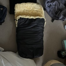 Kaiser Organic Sheepskin  Car