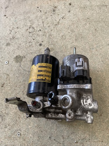 Toyota prius auris abs pump - auris,