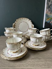 Stunning Vintage Royal Doulton