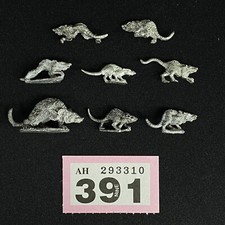 SKAVEN GIANT RATS X 8