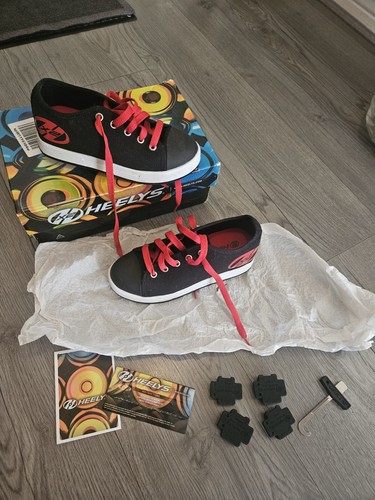 Heeleys kids size brand - kids,