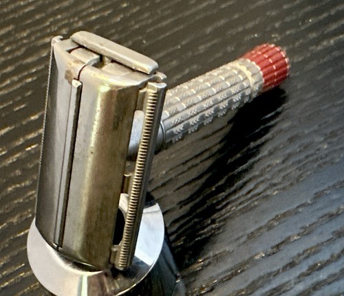 Vintage gillette red tip - red,