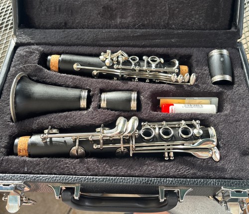 Black clarinet with case - clarinet,