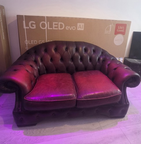 Chesterfield leather sofa - leather,