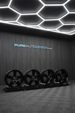 Genuine 20" Land Rover