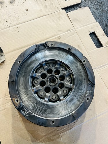 Genuine dual mass flywheel - mass,