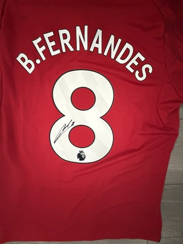 Bruno fernandes signed - fernandes,