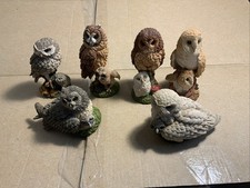 SMALL GROUP OF 5 VINTAGE ROYAL