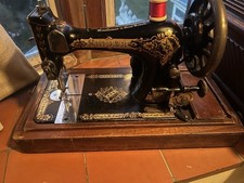 Singer Old Fashioned Seeing Machine