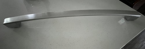 Range oven door handle - ge,