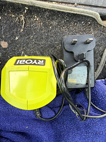 Ryobi intelliport 4v - intelliport, 14.4v