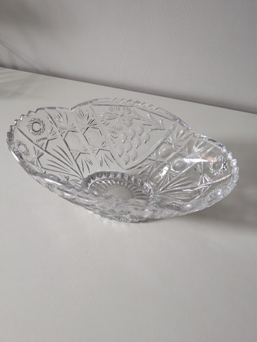 Vintage oval cut - cut, glass