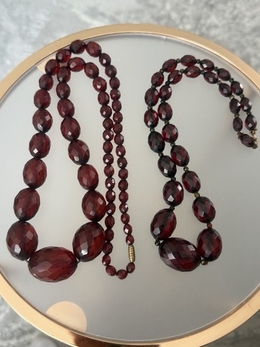 Cherry amber faceted bakelite - cherry,