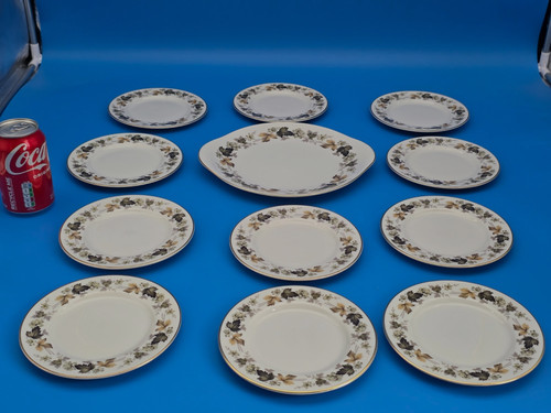 Royal doulton bone china - doulton,