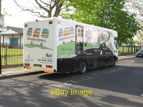 Photo 6x4 mobile library - photo,
